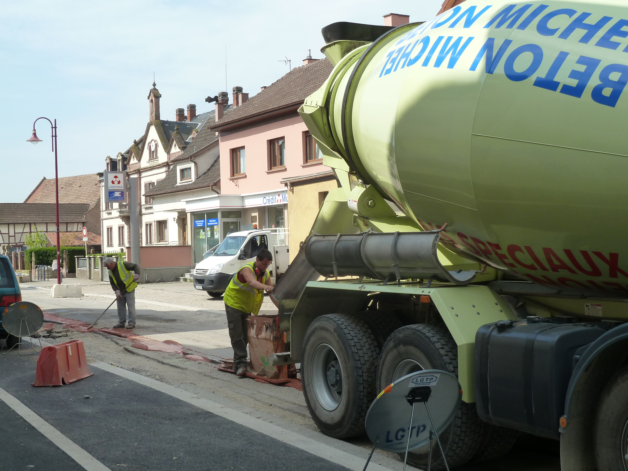 Chantier référence Béton Michel : MAC coloré à Huttenheim