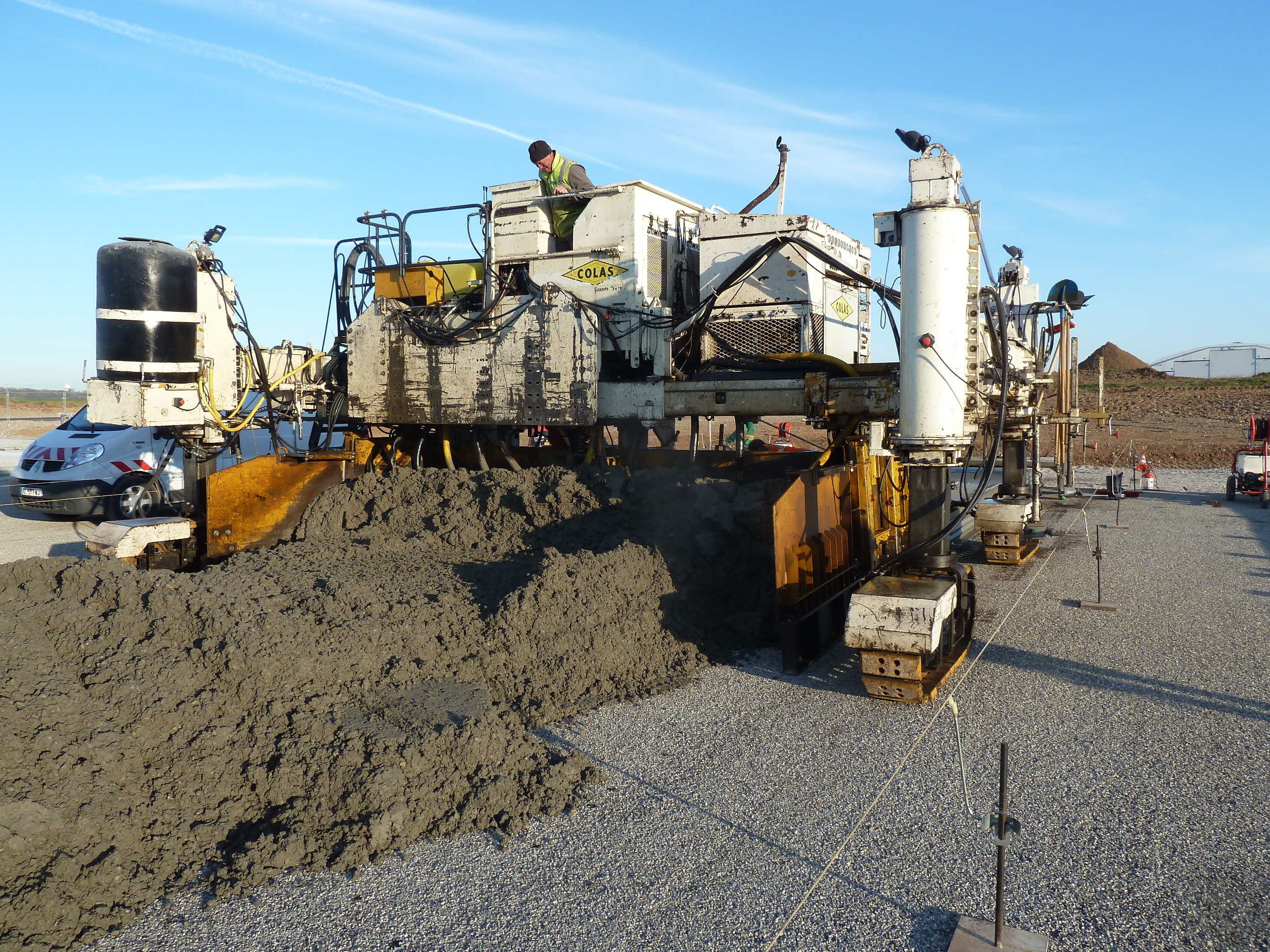 Chantier référence Béton Michel : Tarmac zone 4 EuroAirport
